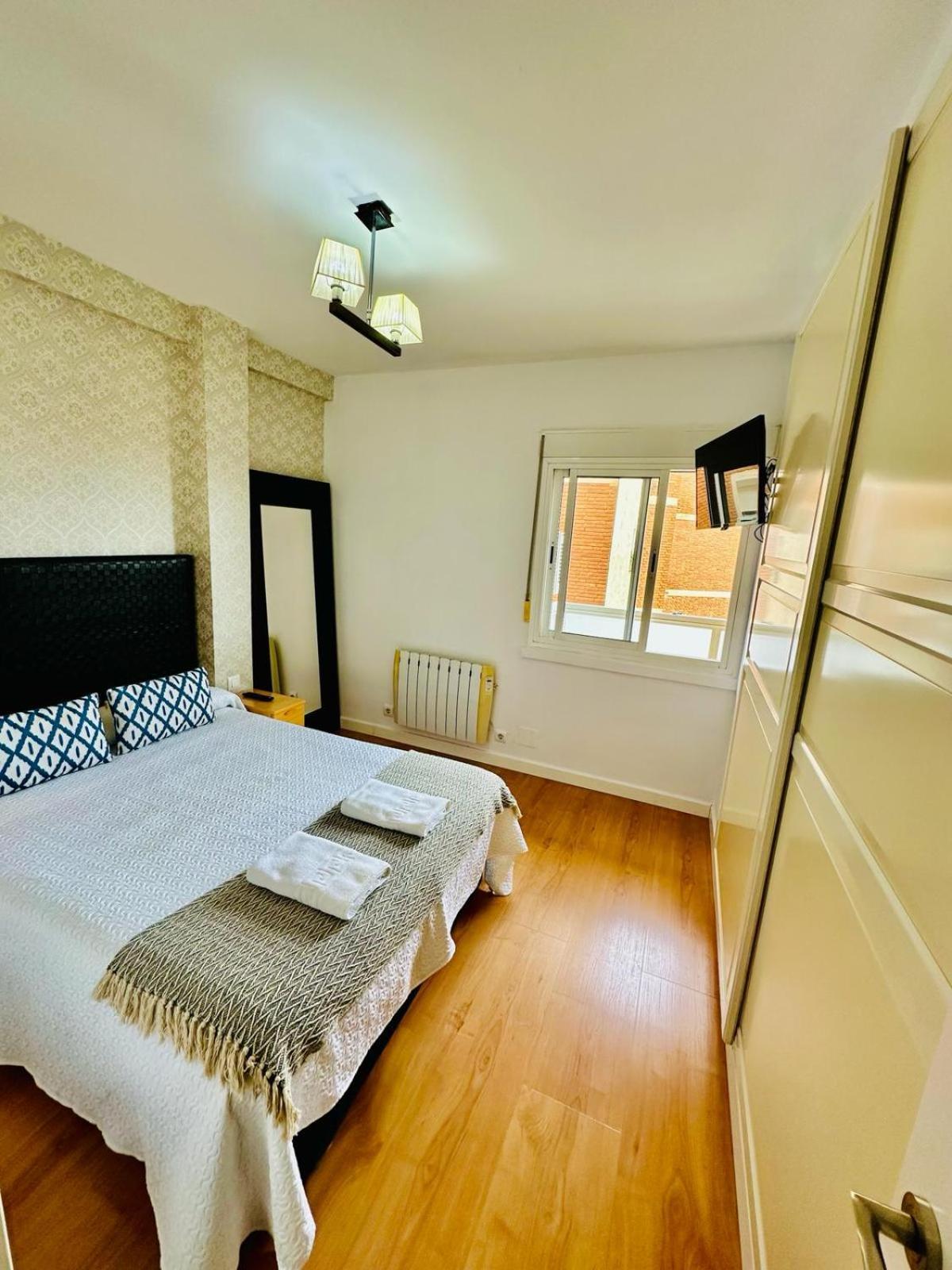 Apartamento Turistico Pizarro メリダ エクステリア 写真