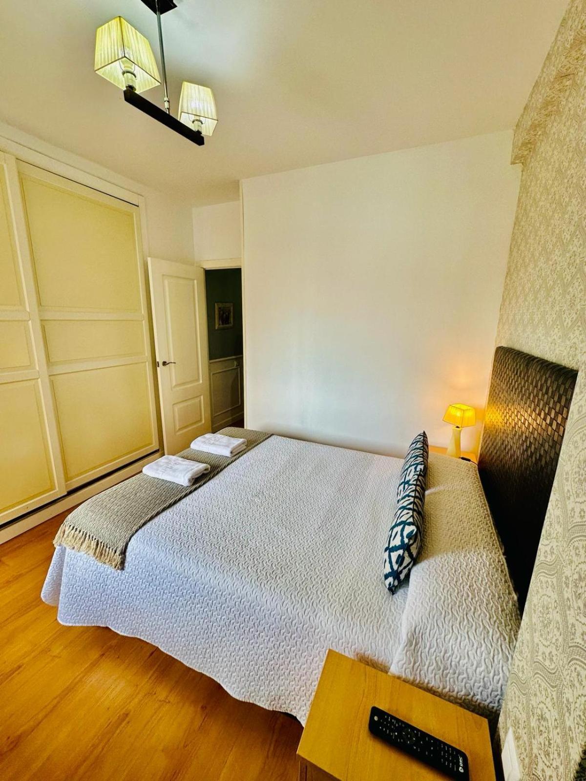 Apartamento Turistico Pizarro メリダ エクステリア 写真
