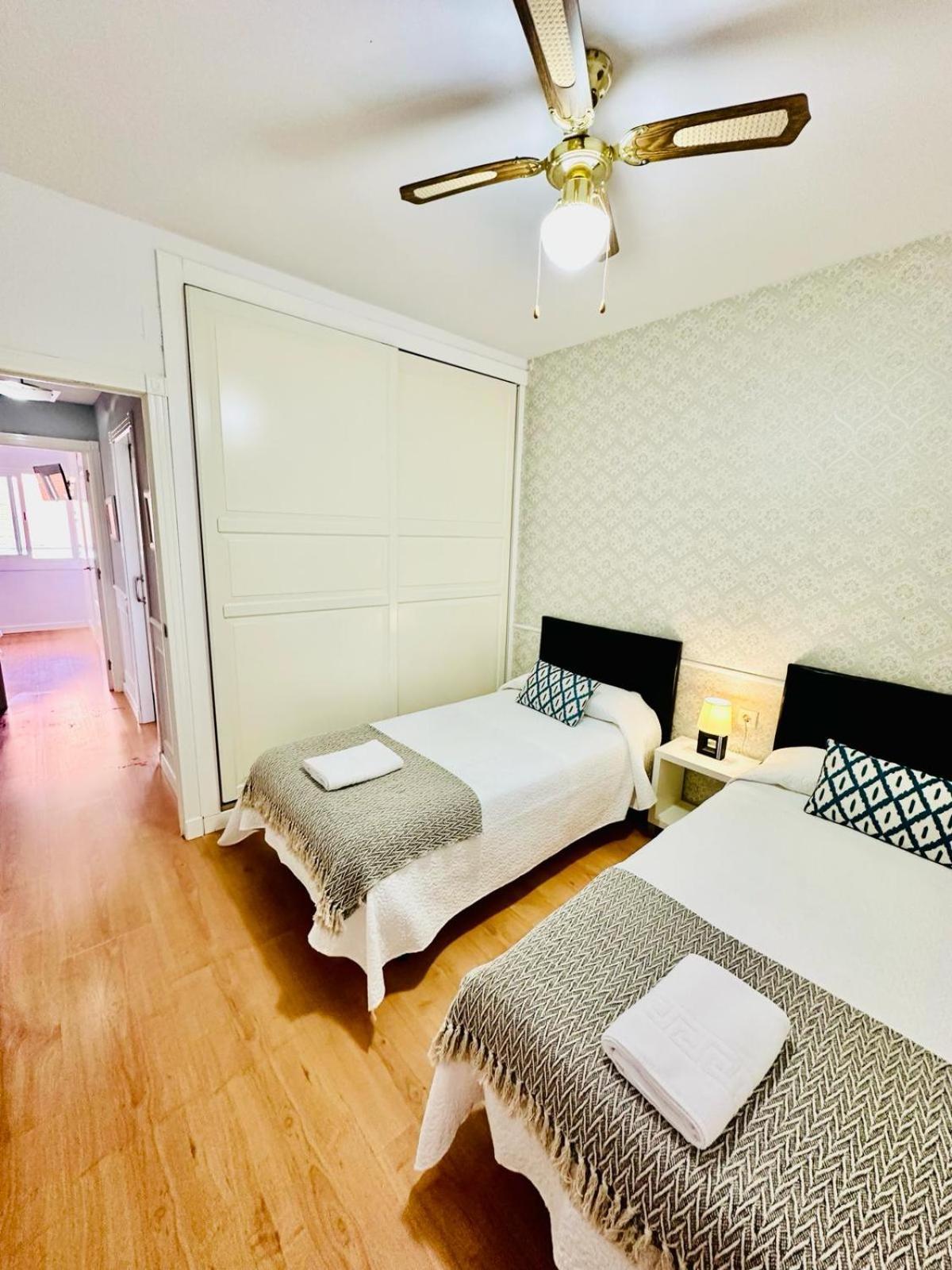 Apartamento Turistico Pizarro メリダ エクステリア 写真